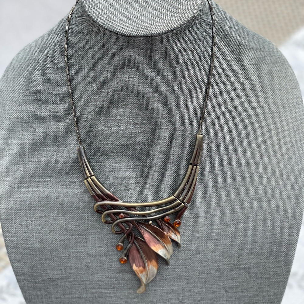 1980’s Bronze Tone Leaf Necklace with Rhinestones- nice and heavyweight